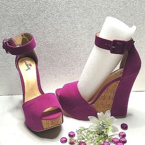 Luichinny Sz10 Pink Wedge heels